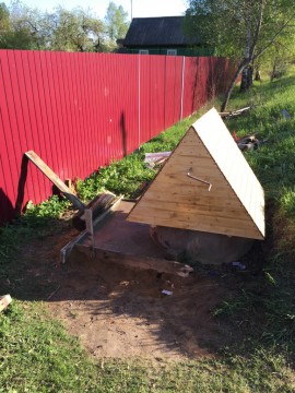 Чистка и ремонт колодца п. Серебрянский